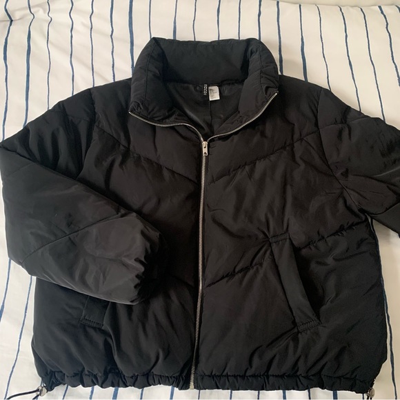 H&M Black Puffer - Picture 4 of 7